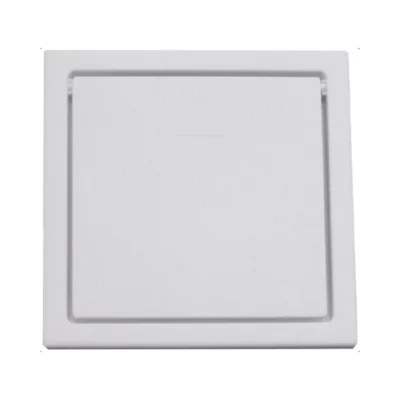 Gniazda wyrzutowe biale800