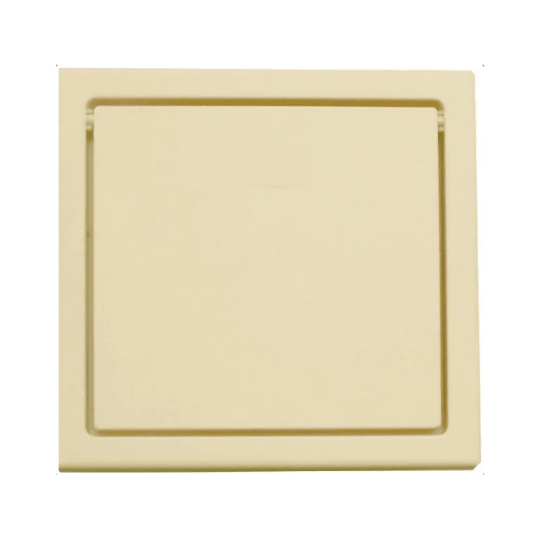 Gniazda wyrzutowe kremowe800